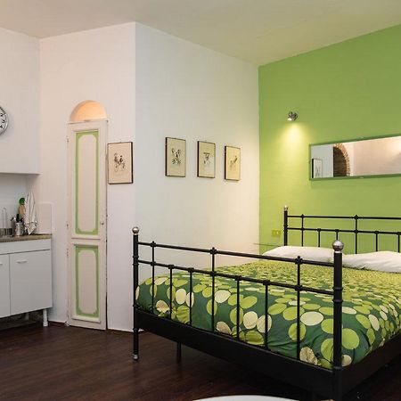 Trastevere Intimate Apartment Roma Esterno foto